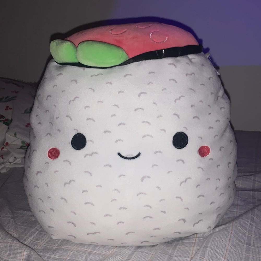 sushi squishmallow
